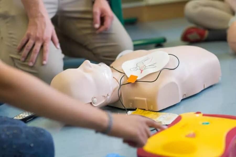 igh cpr class and aed machine